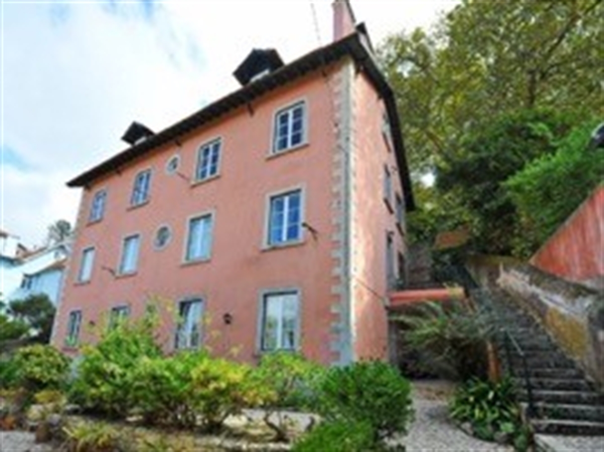 VILLA BRANCA